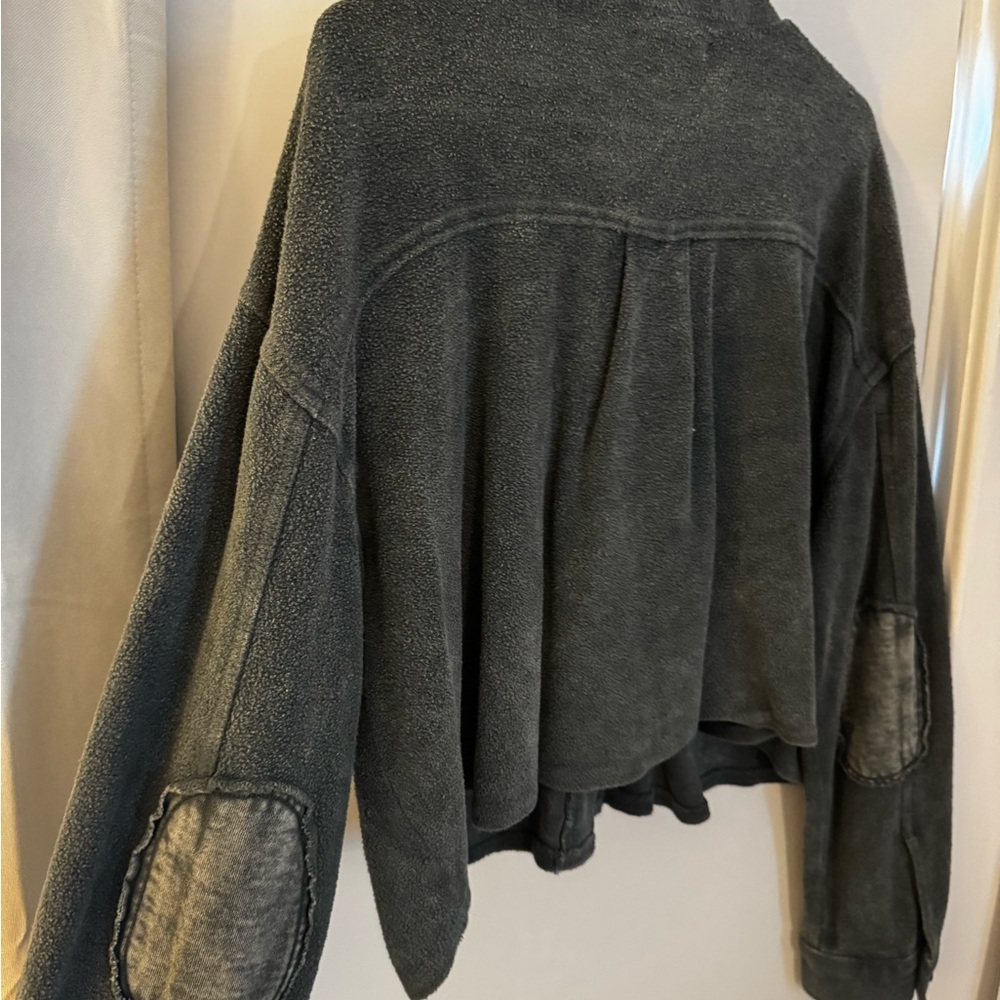 Jacket - Picture 2 of 3